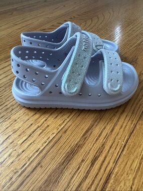NATIVE Kids Glitter Strap Sandals
